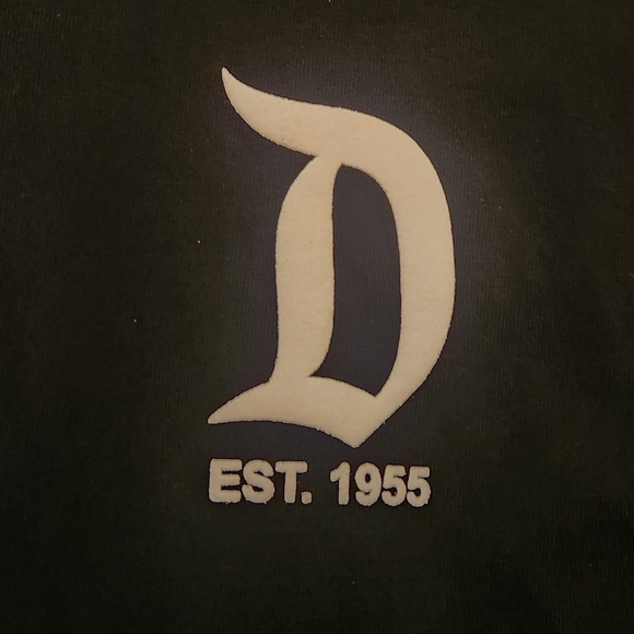 Authentic disney spirit jersey, Medium - Picture 2 of 4